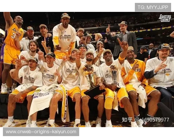 马刺队激战季后赛席位，拼尽全力，马刺连续22个赛季打进季后赛视频